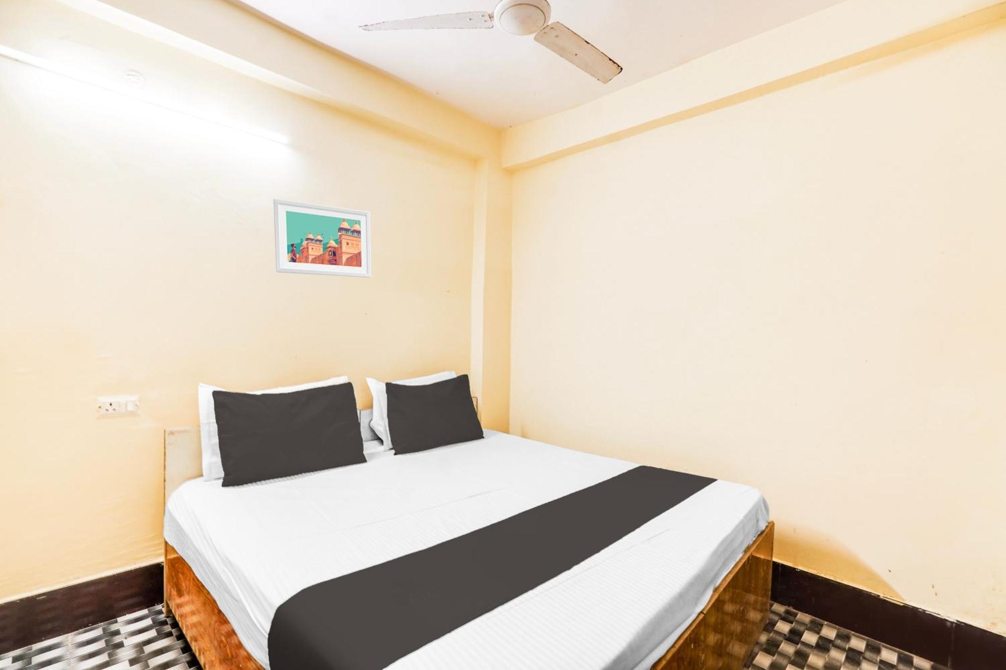 Spot On Tejasvi Hotell Noida Eksteriør bilde