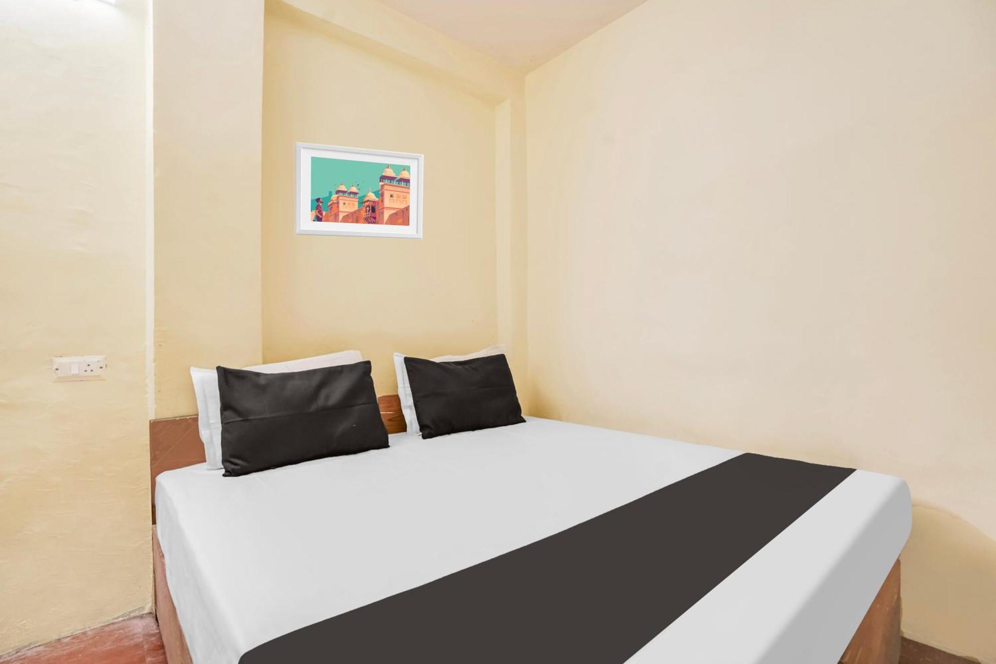 Spot On Tejasvi Hotell Noida Eksteriør bilde